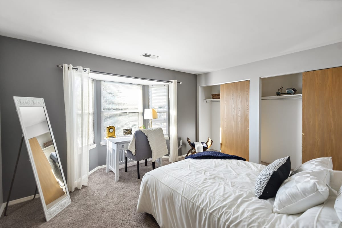 Photos and Video of Arbor Glen Apartments in East Lansing, MI